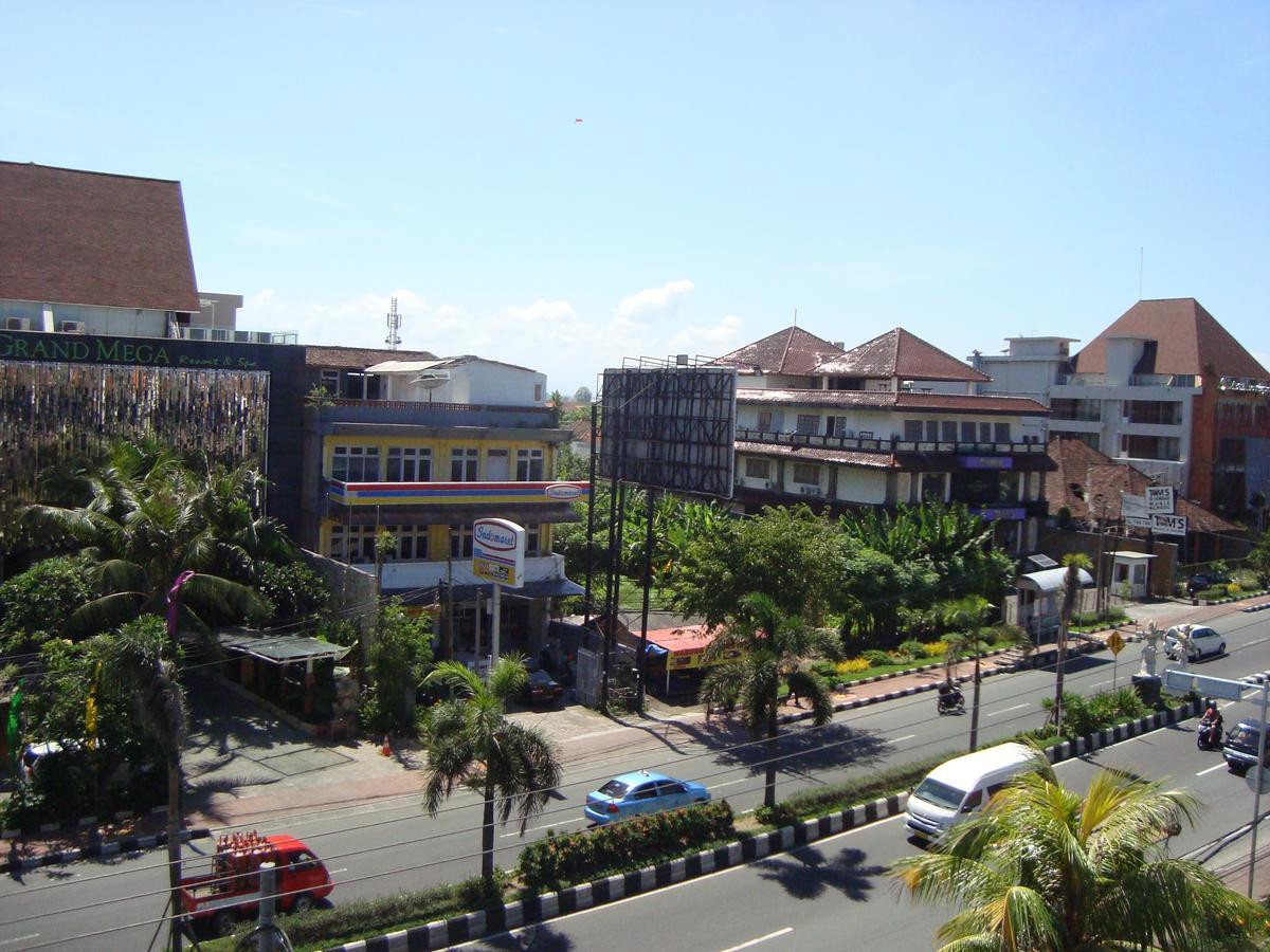 Bali Caps Hostel Kuta Lombok Eksteriør billede